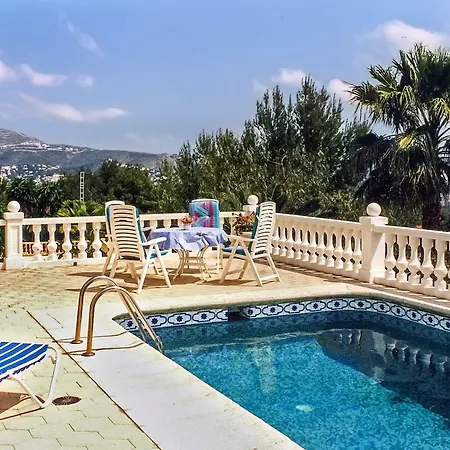 Villa Gorgeous On The Costa Blanca With 3 Bedrooms, Garden, Private Po